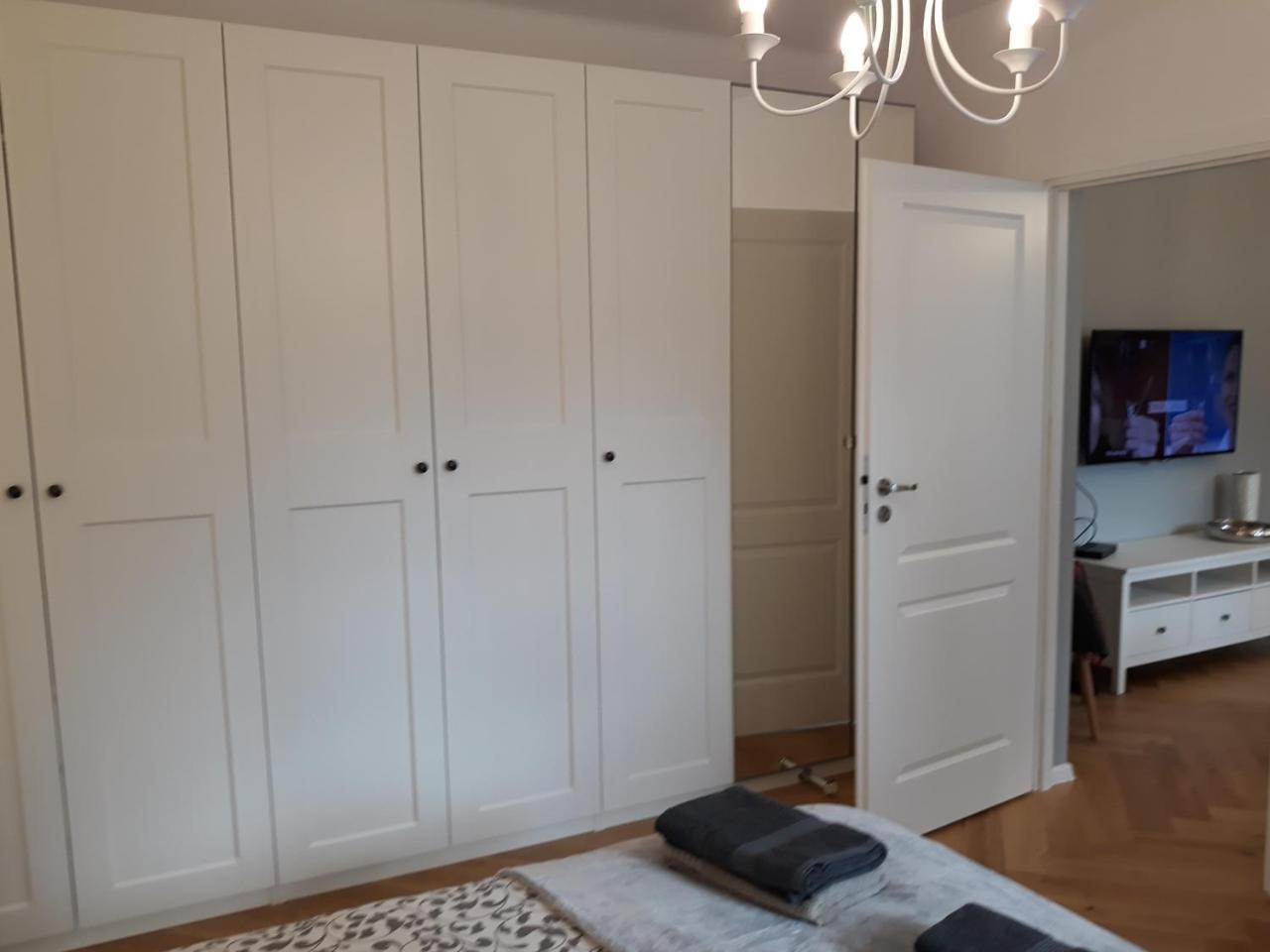 2 Bedroom City Center Apartment Kattowitz Exterior foto