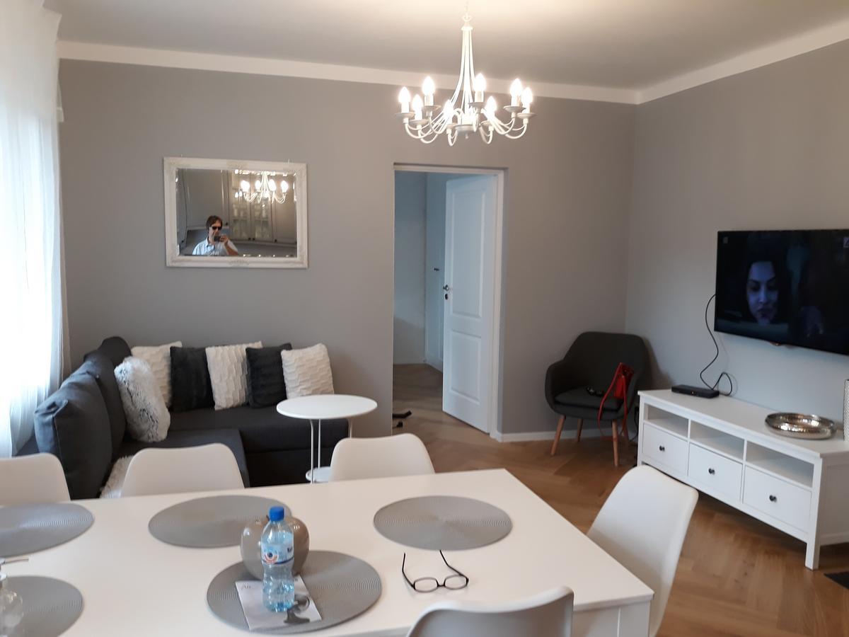 2 Bedroom City Center Apartment Kattowitz Exterior foto